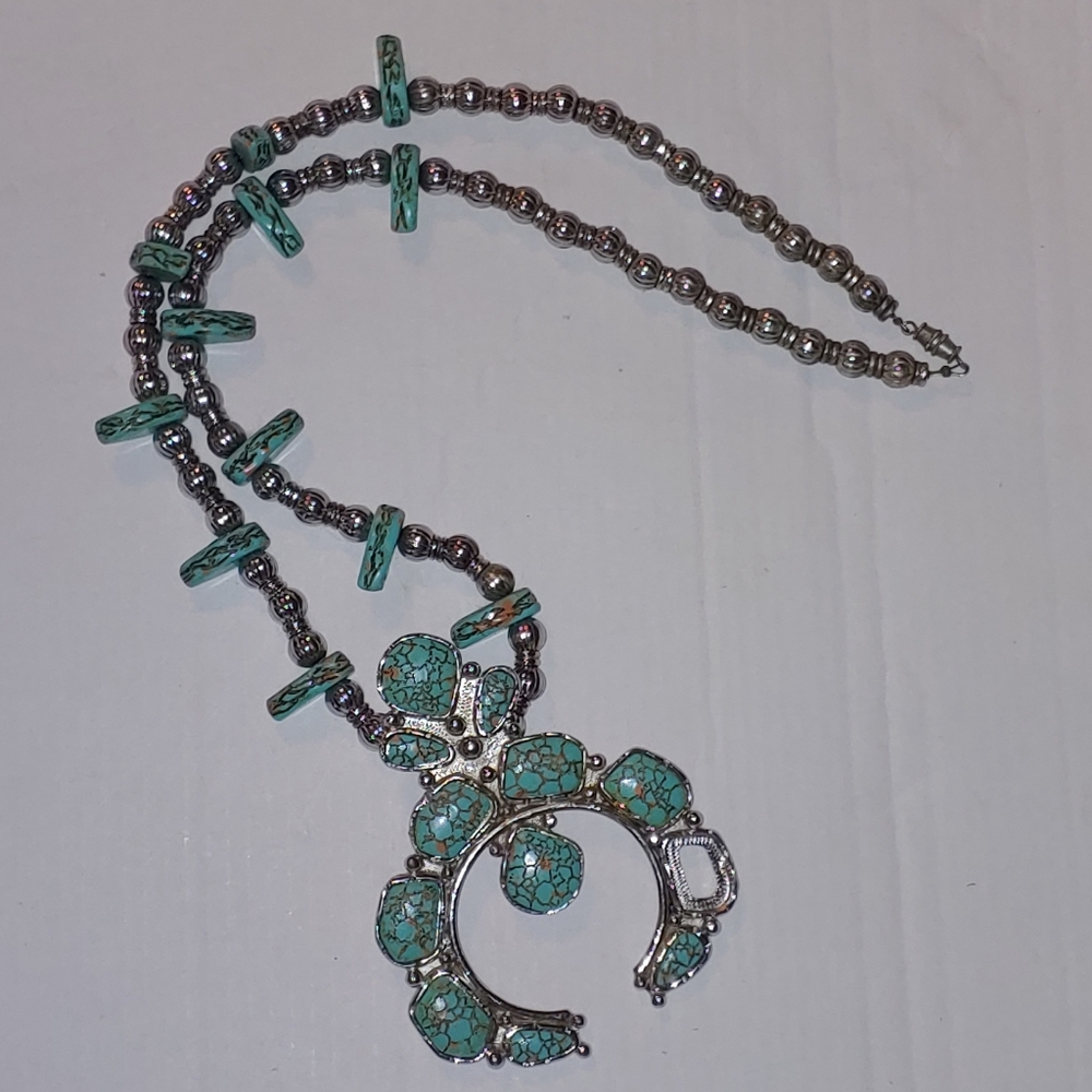 CLOSET BOGO 1/2OFF* Navajo Squash Blossom Necklace